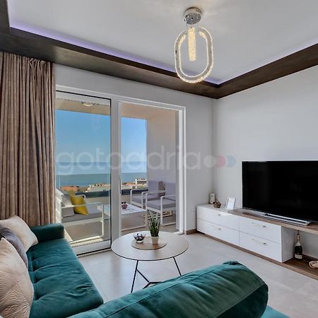 Luxury Seaview Apt Luki - Free Parking ماكارسكا المظهر الخارجي الصورة
