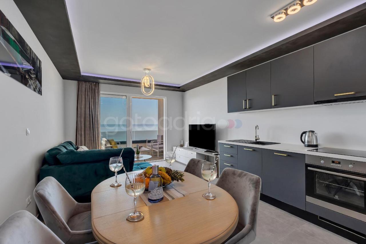Luxury Seaview Apt Luki - Free Parking ماكارسكا المظهر الخارجي الصورة